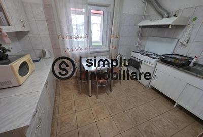 Apartament 3 camere 1 Mai/Parc - etaj 4 - 8