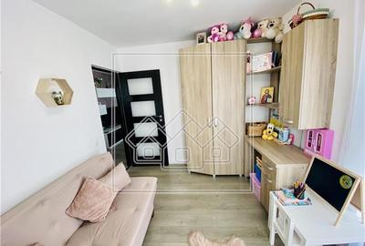 Apartament cu 3 camere semidecomandat în Exterior Sud - 3