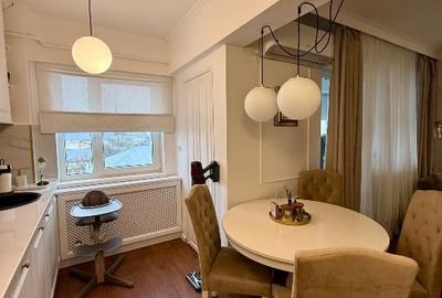 Apartament cu 3 camere decomandat în Central - 2