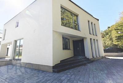 Casă individuală cu 4 camere cu Canalizare în Calea Dumbrăvii - 2