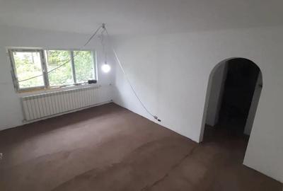 Apartament cu 2 camere decomandat în Central - 4