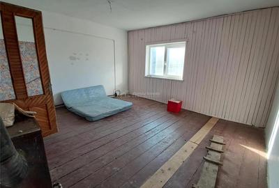 Apartament cu 2 camere nedecomandat în Muncitoresc - 2