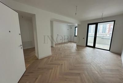 Apartament cu 4 camere în Pipera
