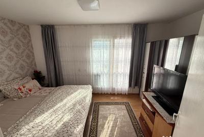 Apartament cu 3 camere semidecomandat în Astra - 7
