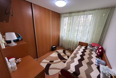 Titan Ozana 3 Camere Etaj 2 Centrala Proprie Instalatii Schimbate - 6