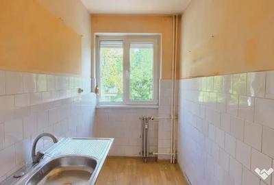 Apartament cu 3 camere decomandat în Sud - 5