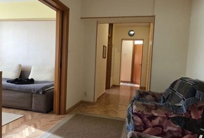 Apartament cu 3 camere decomandat în Rahova - 15