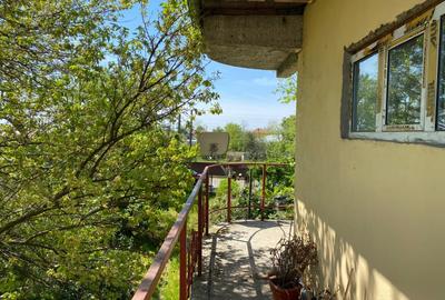 Casa 4 camere de inchiriat sat Tiganesti comuna Munteni - 2