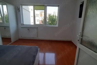Apartament cu 2 camere zona Unirii Sud etaj 1 din 4 Pret: 82.000 - 10