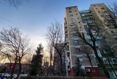 Apartament cu 3 camere decomandat în Brâncoveanu - 9