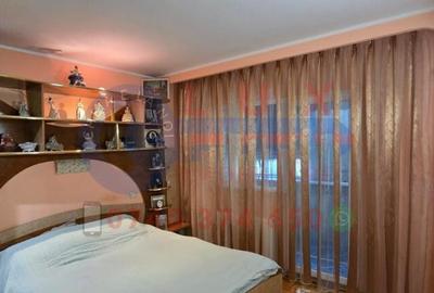 ID 3566 Apartament 3 camere transformat in 4 camere-Str VICTORIEI - 9