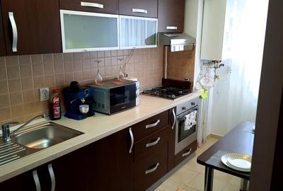 Garsonieră decomandată, mobilată în Găvana 3 - 7