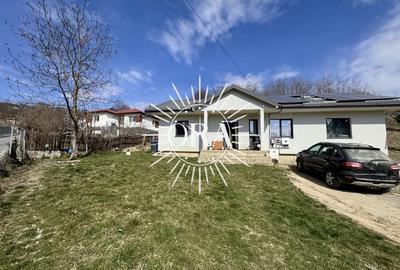 Casă individuală cu 5 camere cu Teren 2418 Mp în Feleacu - 2