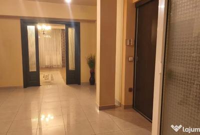 Apartament cu 3 camere decomandat în 22 Decembrie - 9