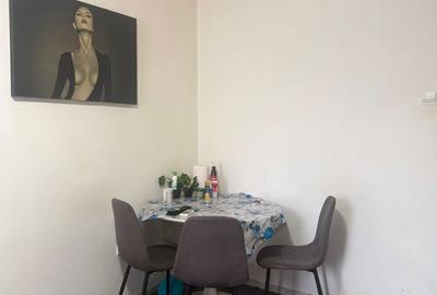 Garsonieră decomandată în Calea București - 2