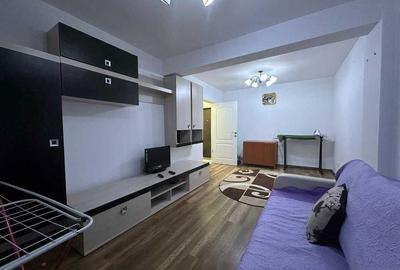 Apartament cu 2 camere decomandat în Vale - 2