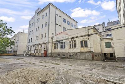 Cladire unica cu destinatii multiple de vanzare Ultracentral Arad - 53