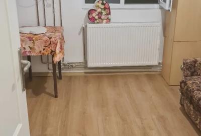 Garsonieră decomandată în Central - 2