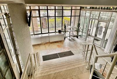 Birou, de 20 mp, în Centrul Civic - 9