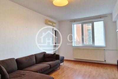 Apartament de vânzare cu 3 camere în zona Rogerius, Oradea - 3