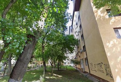 Apartament cu 3 camere decomandat în Berceni - 4