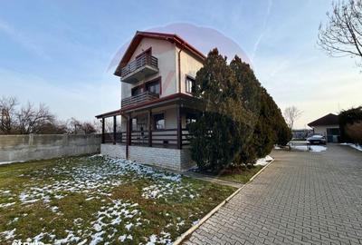 Casă cu 6 camere cu Teren 1200 Mp în Snagov - 14