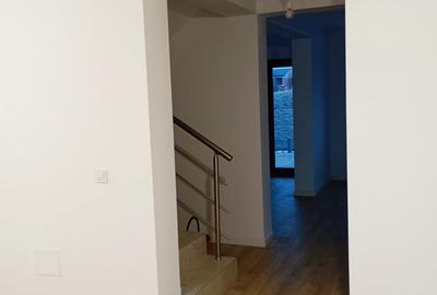 Duplex cu 5 camere cu Canalizare în Beceni - 14