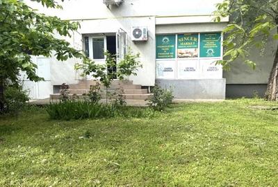 Spațiu comercial, de 47 mp, în Central - 9