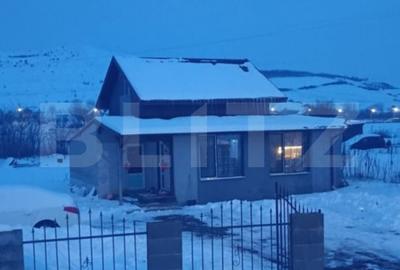 Casa de vanzare in Caianu Vama 120 mp P+M  160000 EURO - 1