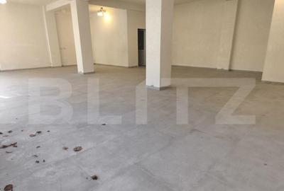 Spatiu comercial, 100 mp utili, oras Radauti - 2