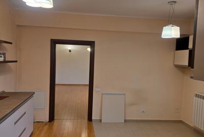 Apartament cu 3 camere semidecomandat în Polonă - 30