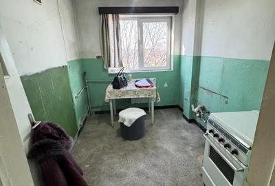 Apartament 2 camere, cf 1 semidec, etaj 4/4, Democratiei - 8