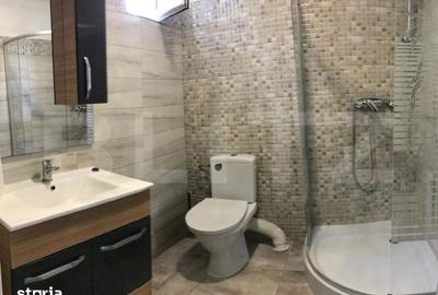Casă cu 7 camere cu Teren 400 Mp în Exterior Nord - 2