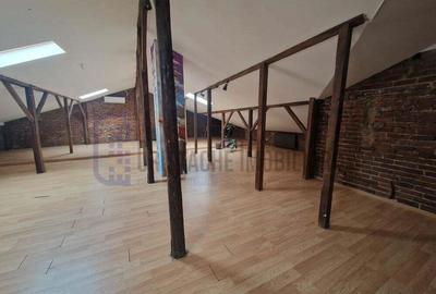 Spatiu comercial in vila, etj. 1 + mansarda, 220 mp, Piata Amzei - 16