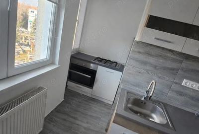 Apartament cu 2 camere semidecomandat, mobilat în Central - 4