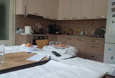 Casă cu 4 camere în Dâmbău - 8