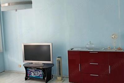 De inchiriat apartament cu 2 camere, zona P-ta Crucii, parter inalt - 2