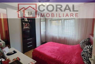 Apartament cu 3 camere decomandat în Decebal - 3