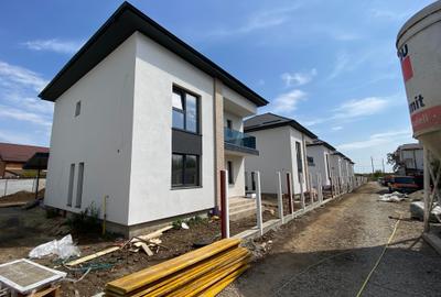 Case individuale cu 4 camere. Teren 400 mp. Comision 0 - 2