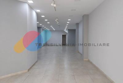 Spațiu comercial, de 90 mp, în Central - 1