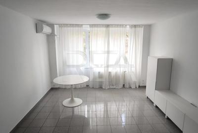 Apartament cu 2 camere semidecomandat în Cișmigiu