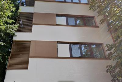 Apartament cu 2 camere decomandat în Gara de Nord
