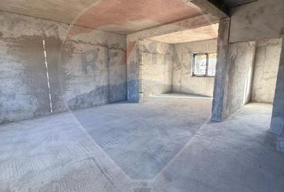 Casă cu 5 camere cu Teren 510 Mp în Brestei - 6