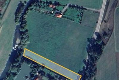 Teren de 2900 mp, în Ghidfalău