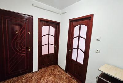 Apartament cu 2 camere decomandat în Micro 17 - 11