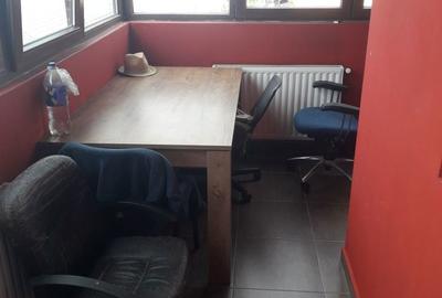 Apartament cu 2 camere decomandat în Roșu - 2