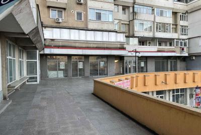 Spațiu comercial, în Roman - 7