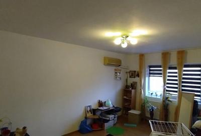 Apartament cu 2 camere decomandat în Central - 4