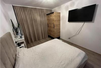 Apartament cu 3 camere decomandat, mobilat în Torontalului