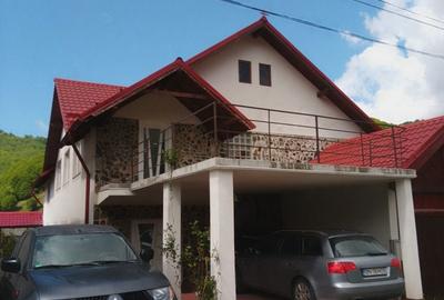 Casă cu 4 camere în Bichigiu - 3
